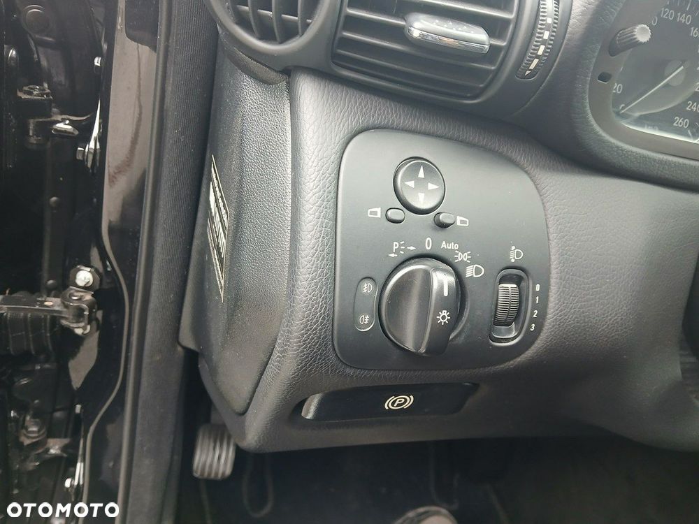 Mercedes-Benz Klasa C 200 Kompressor - 15