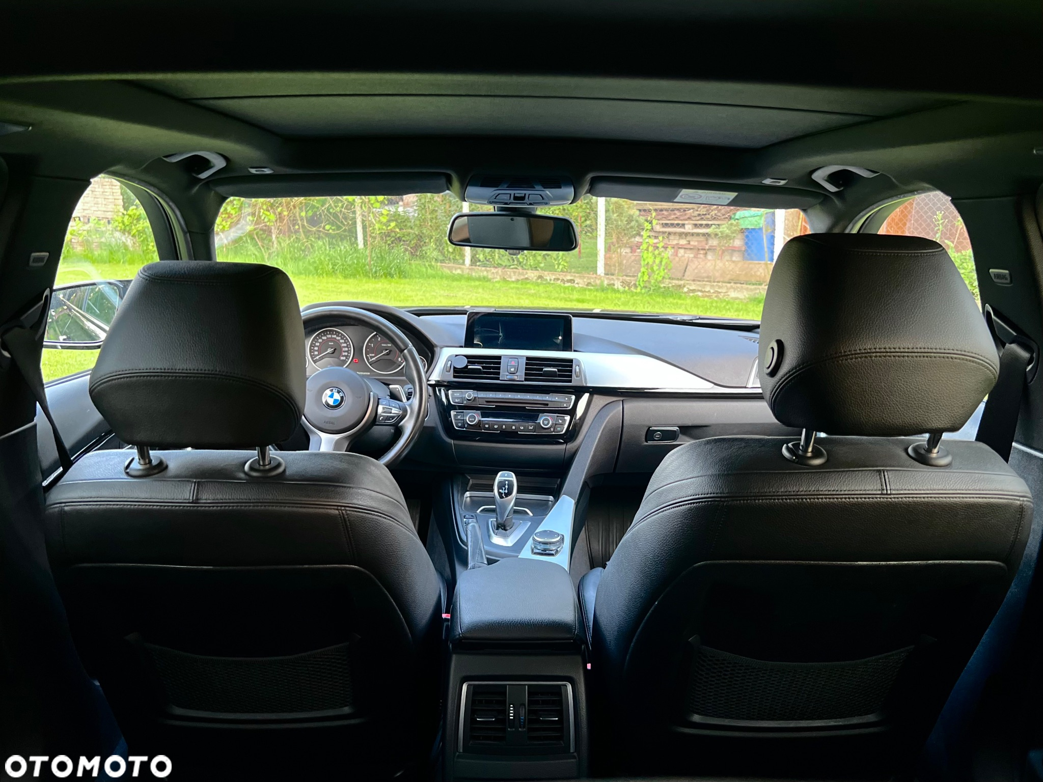 BMW Seria 3 320d Touring xDrive - 8