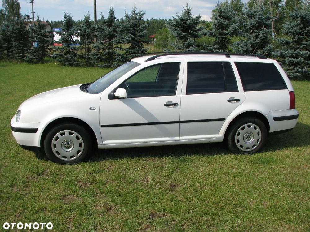 Volkswagen Golf - 5