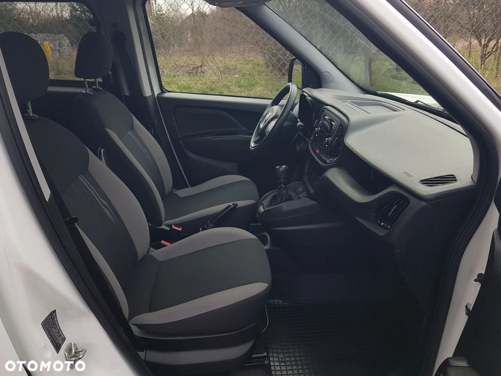 Fiat Doblo 1.6 Multijet 16V Easy - 22