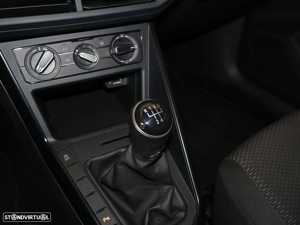 VW Polo 1.0 Confortline - 22