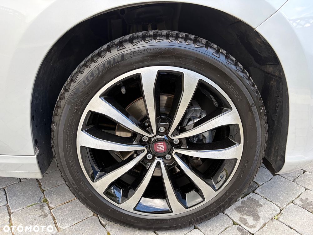 Fiat Tipo 1.4 T-Jet 16v Lounge - 37