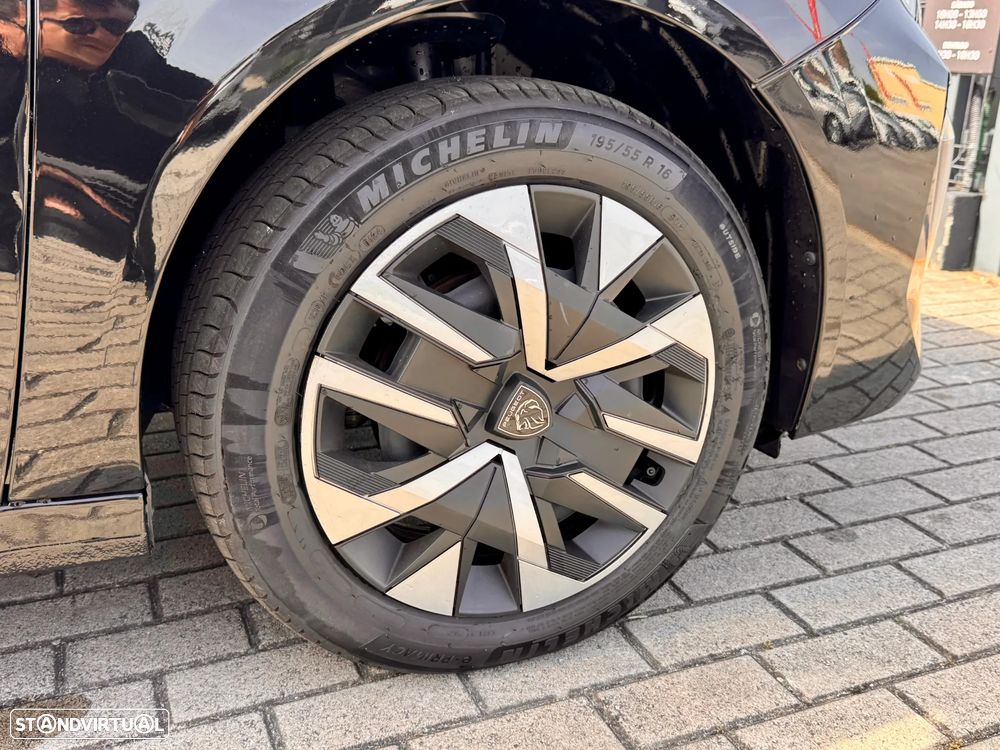 Peugeot 208 1.2 PureTech Active Pack - 7