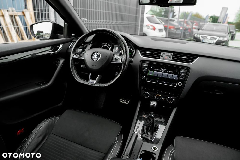 Skoda Octavia 2.0 TSI (Green tec) DSG RS - 25