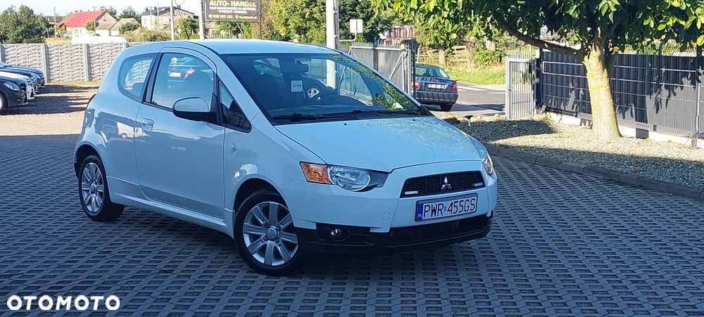 Mitsubishi Colt - 5