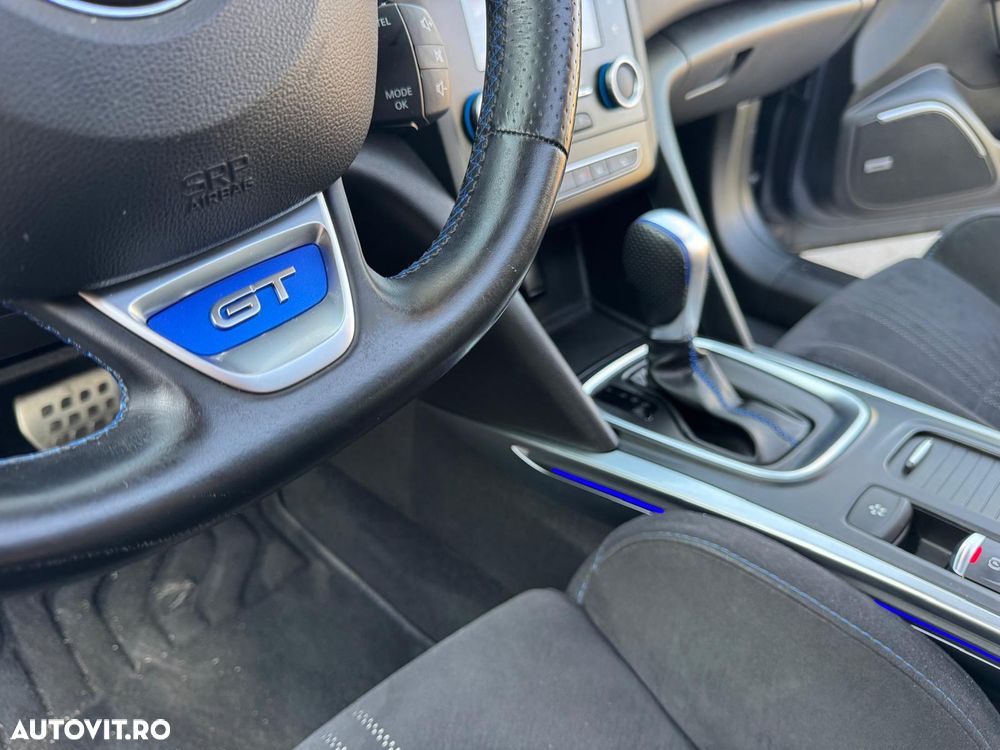 Renault Megane ENERGY dCi 165 EDC GT - 6