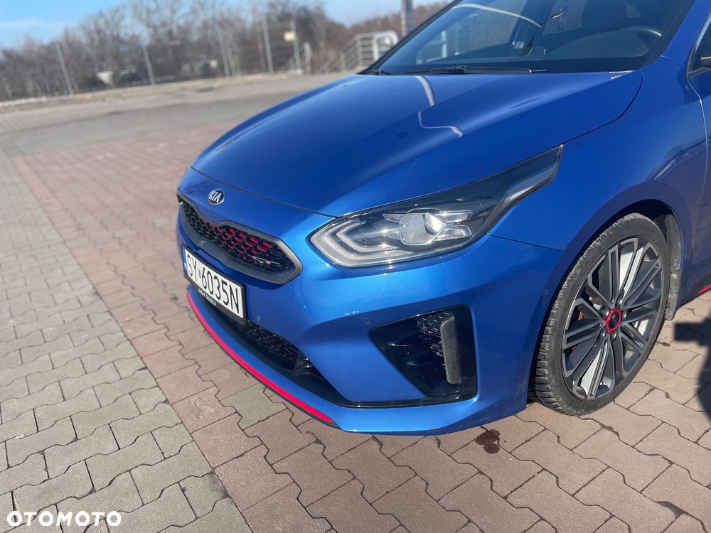 Kia ProCeed 1.6 T-GDI GT DCT - 3
