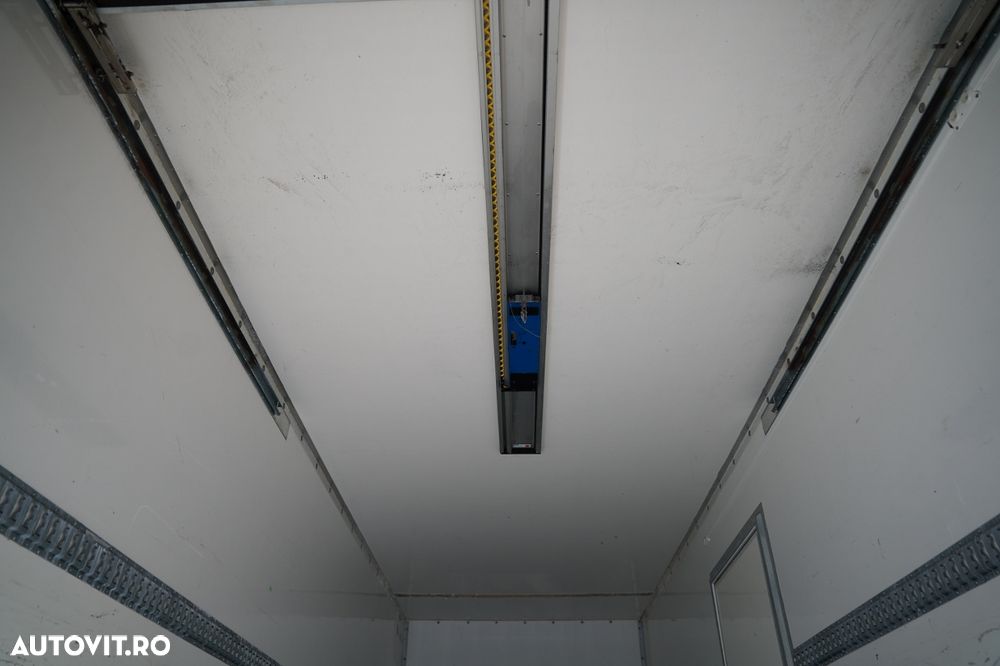 Mercedes-Benz ATEGO 1218 / 4X2 / CONTAINER / DHOLLANDIA LIFT - 1.500 KG / ROLLER - 23
