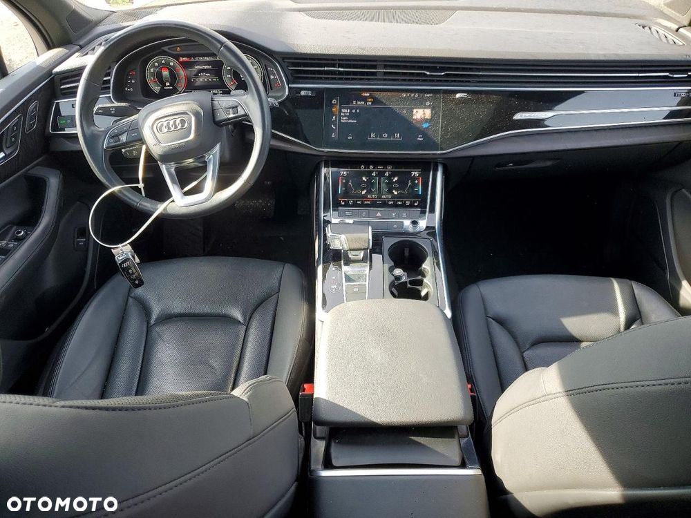 Audi Q7 3.0 TFSI Quattro Tiptronic - 8
