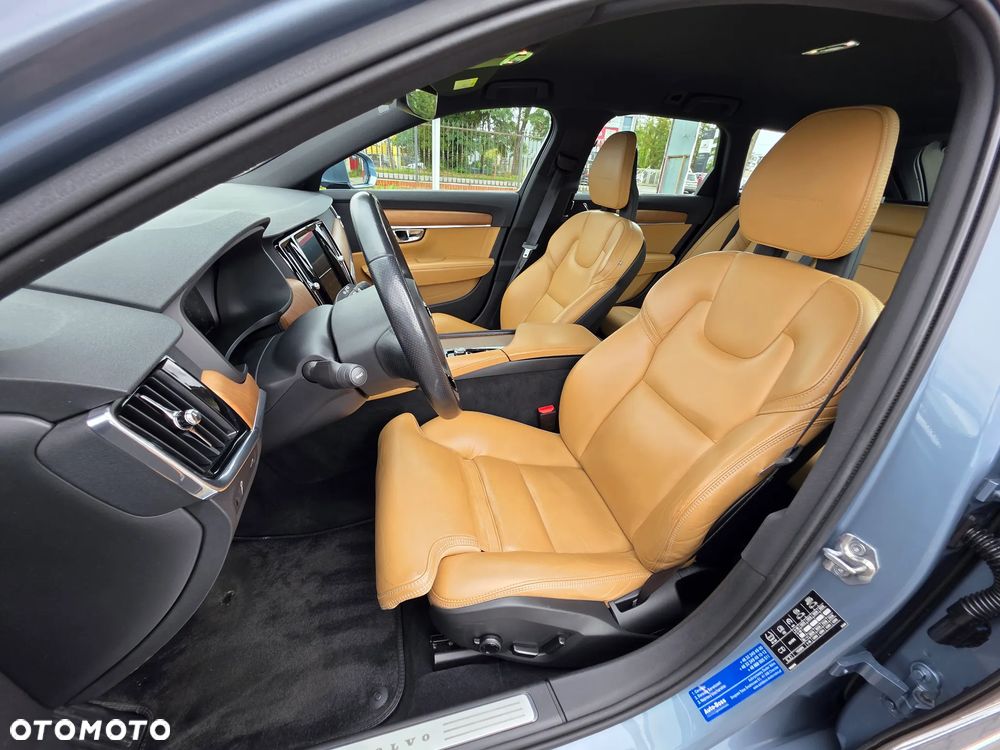 Volvo V90 D4 Inscription - 16