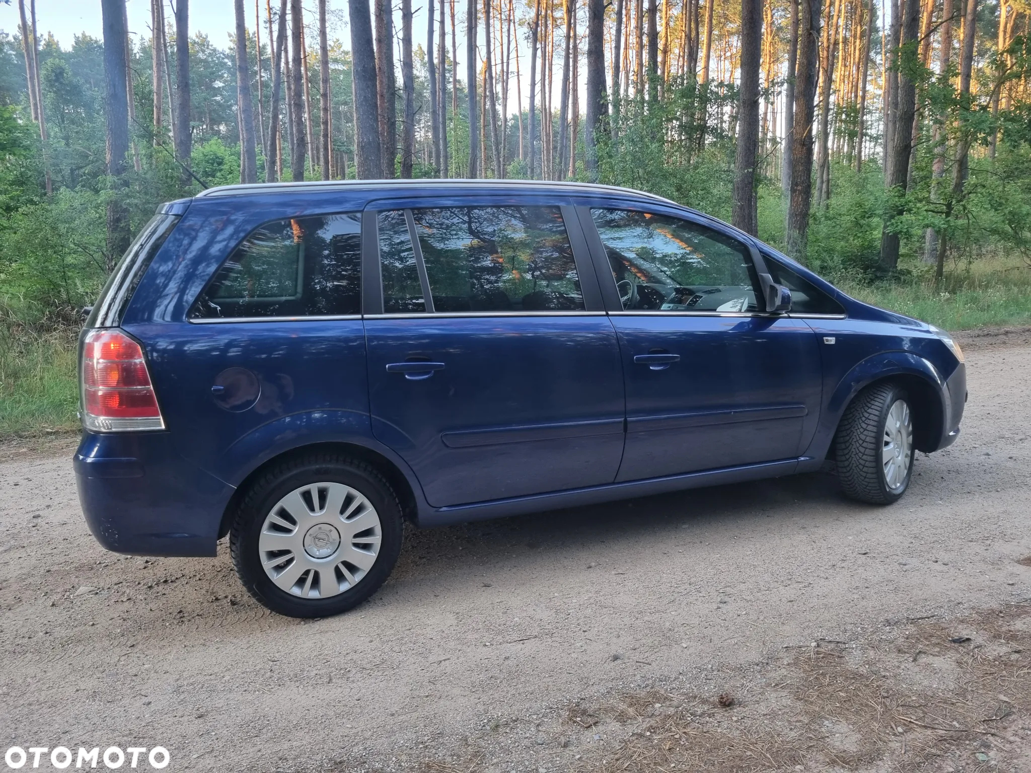 Opel Zafira 1.9 CDTI Automatik - 29