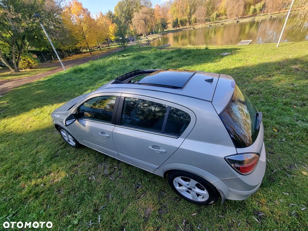 Opel Astra 1.8 Cosmo - 6