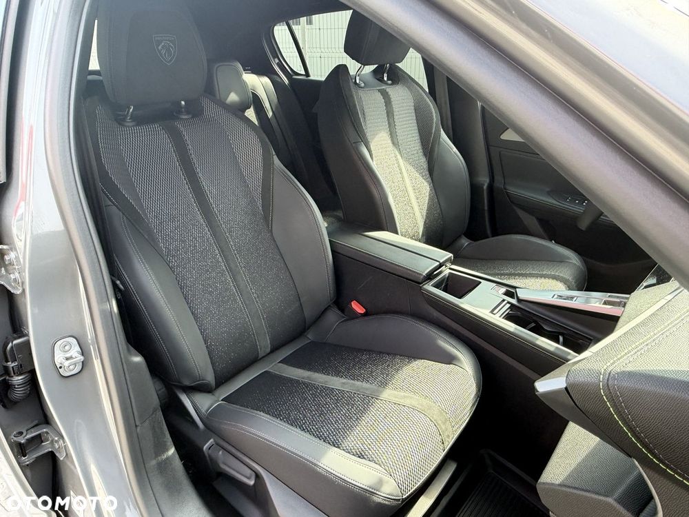 Peugeot 308 - 10