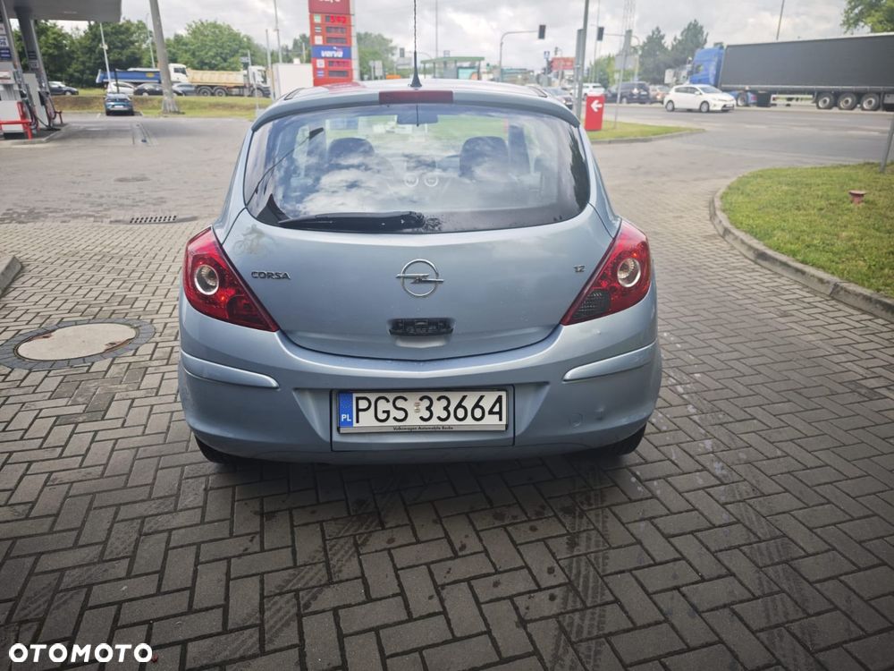 Opel Corsa 2009 photo 4