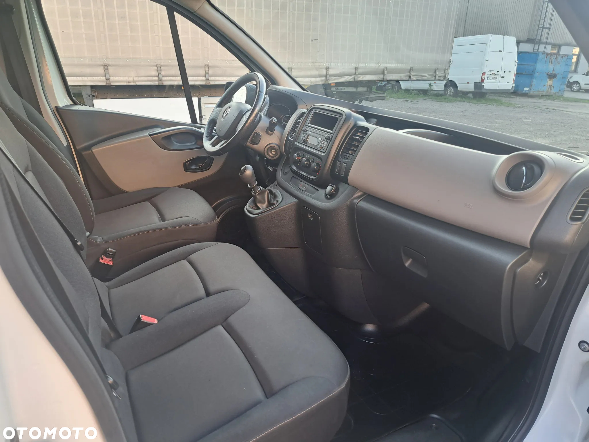 Renault Trafic - 7