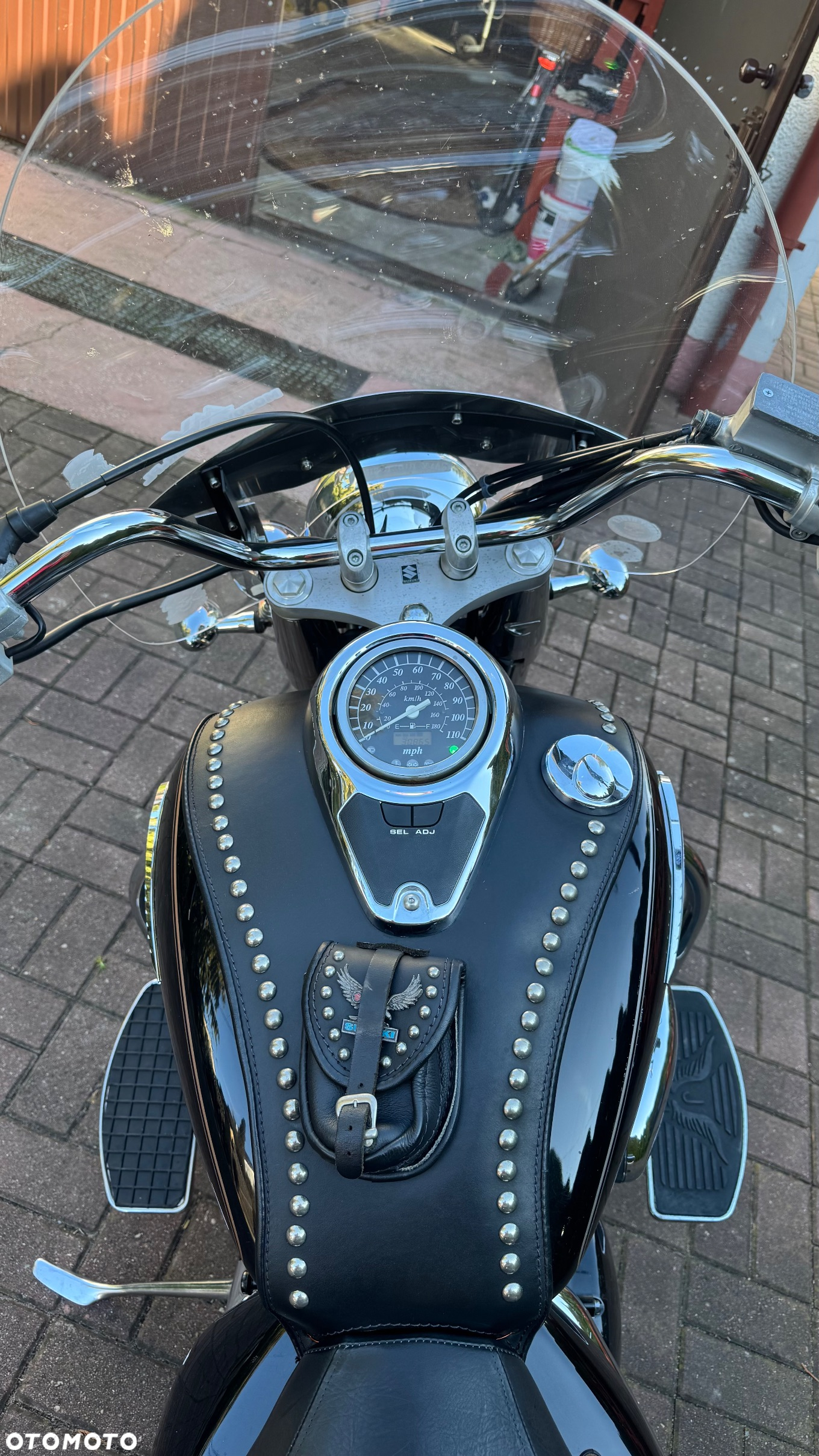 Suzuki VL 800 Volusia - 6