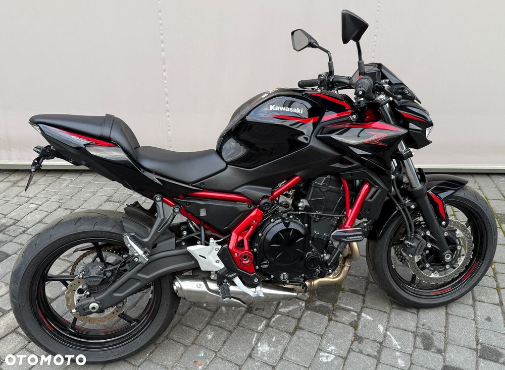 Kawasaki Z 650 - 5