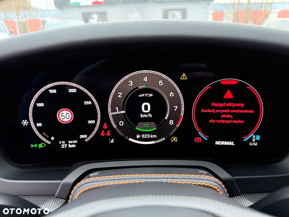 Porsche 911 Targa 4 GTS PDK - 24