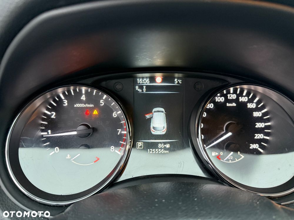 Nissan Qashqai 1.6 Acenta CVT - 14