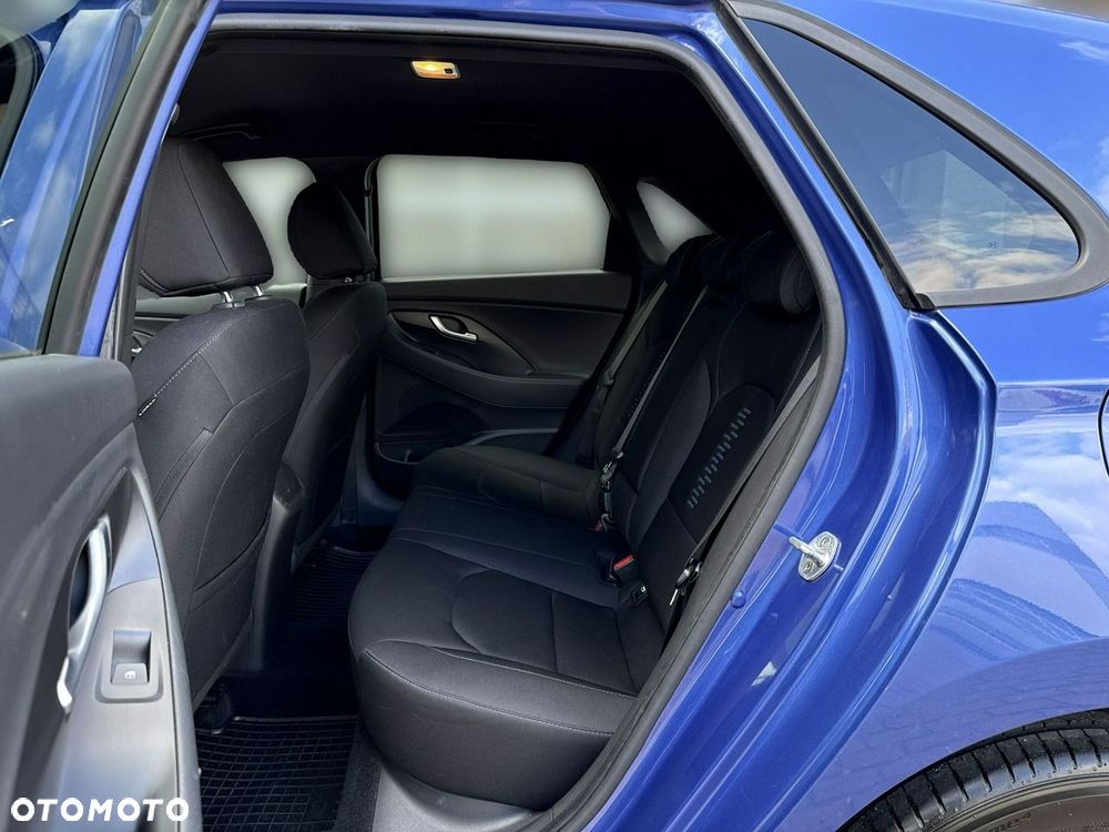 Hyundai i30 1.4 GO - 26