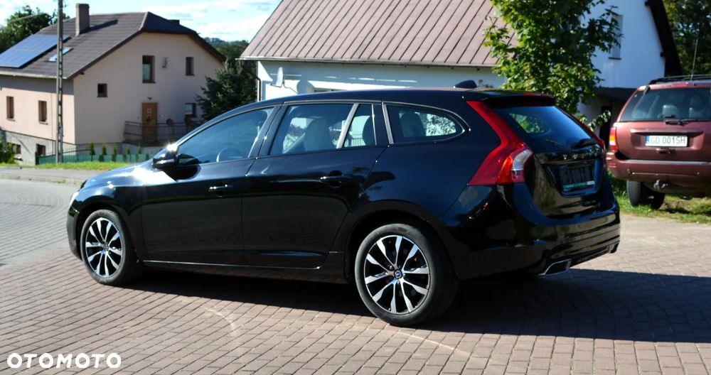 Volvo V60 D4 Drive-E Summum - 3