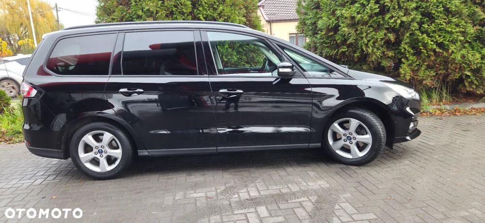 Ford Galaxy 1.5 EcoBoost Trend - 16