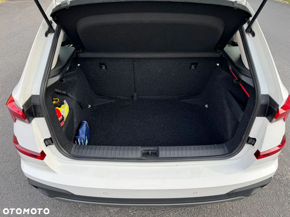 Skoda Kamiq 1.0 TSI Selection DSG - 21