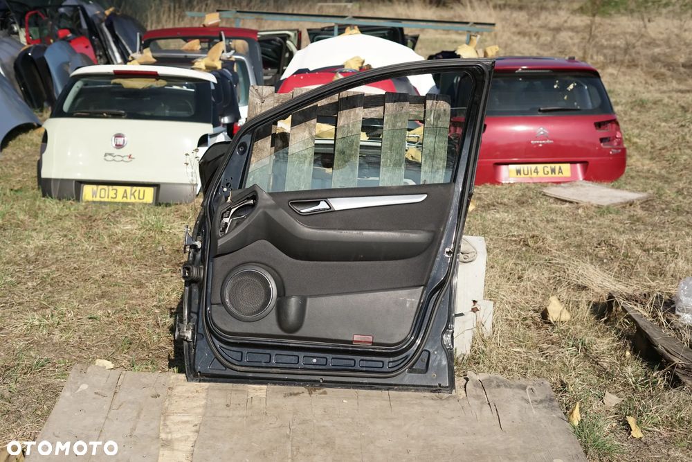 Drzwi przód przednie prawe Mercedes klasa B W245 Lift 191 - 8
