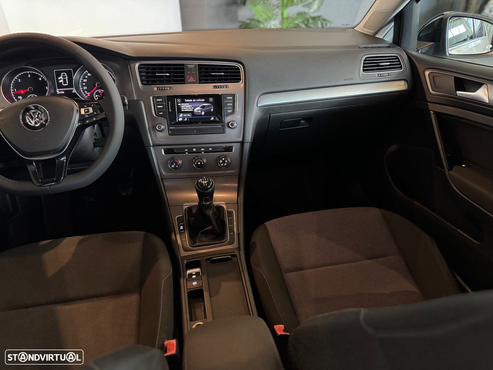 VW Golf 1.6 TDi BlueMotion Trendline - 41