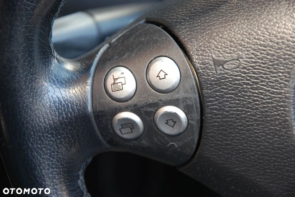 Mercedes-Benz SLK - 28