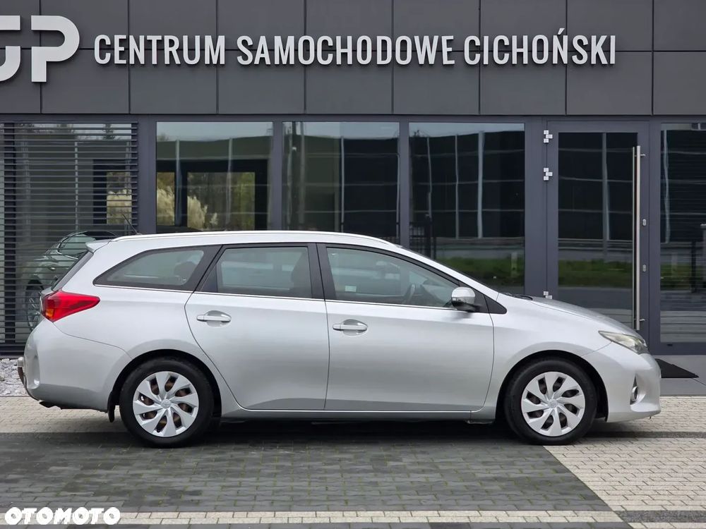 Toyota Auris 2.0 D-4D Prestige - 10