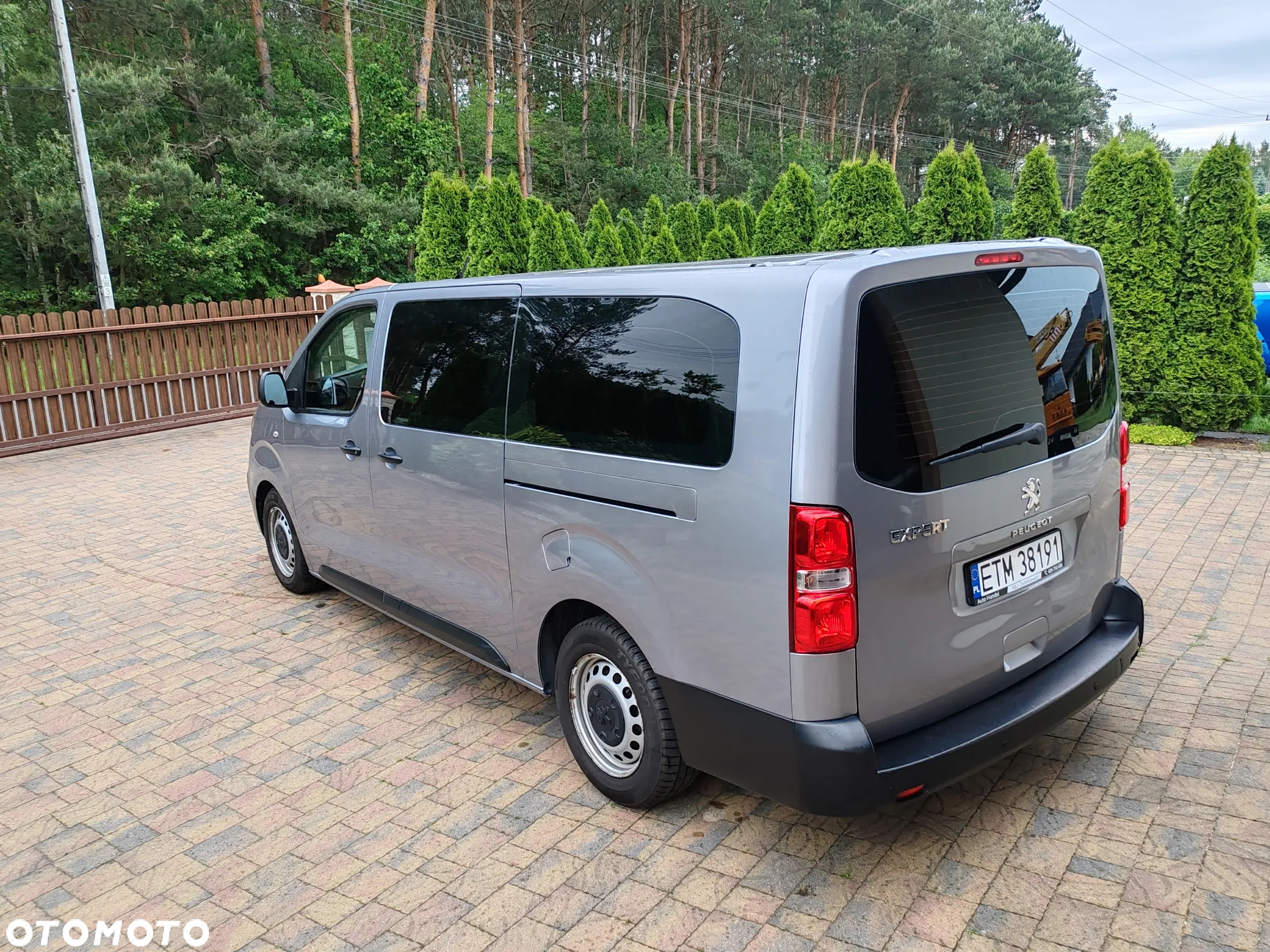 Peugeot Expert Kombi 1.5 BlueHDi Long 2,8t - 6