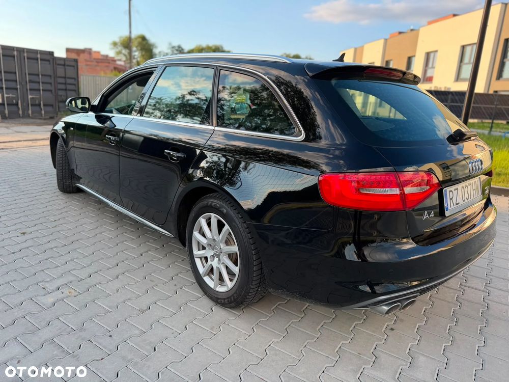 Audi A4 Limousine - 8