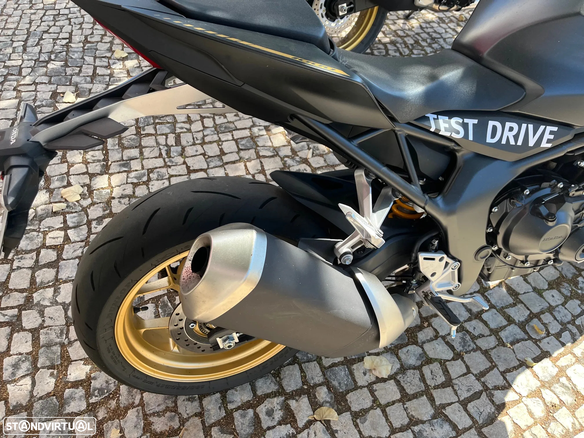 Honda Hornet CB 1000 SP - 8