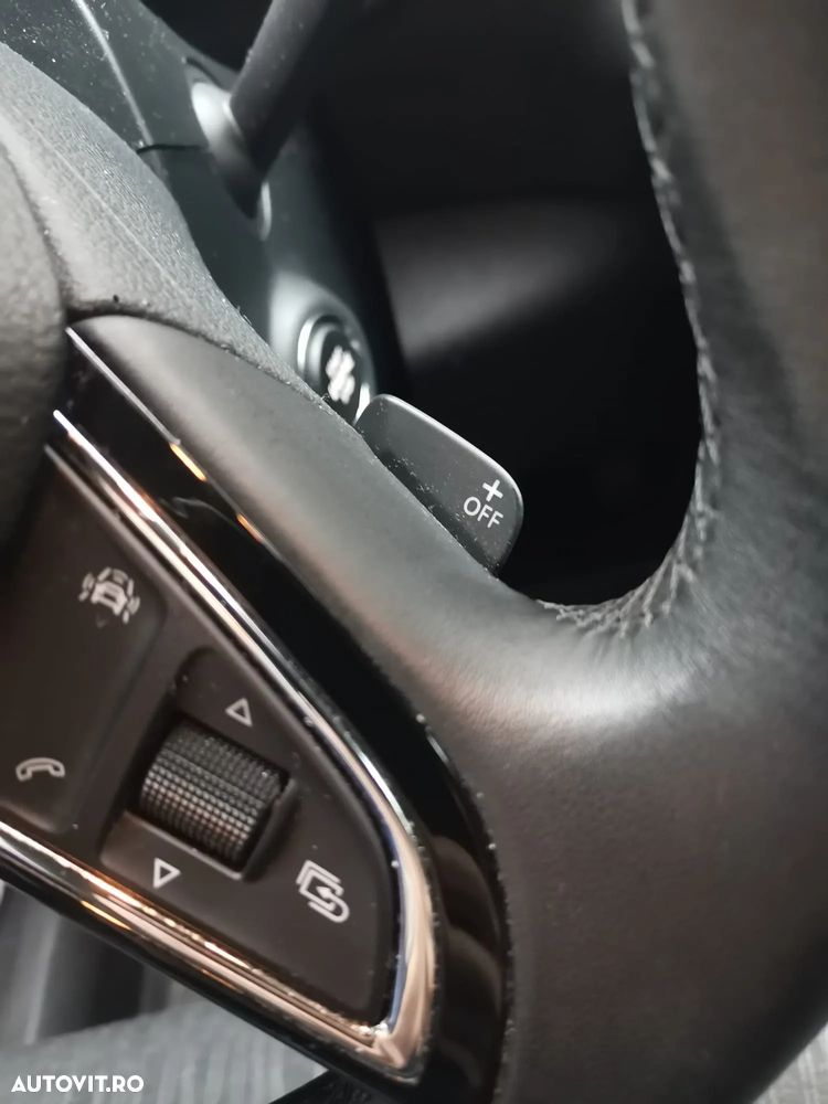 Skoda Karoq 1.5 TSI ACT DSG Style - 18