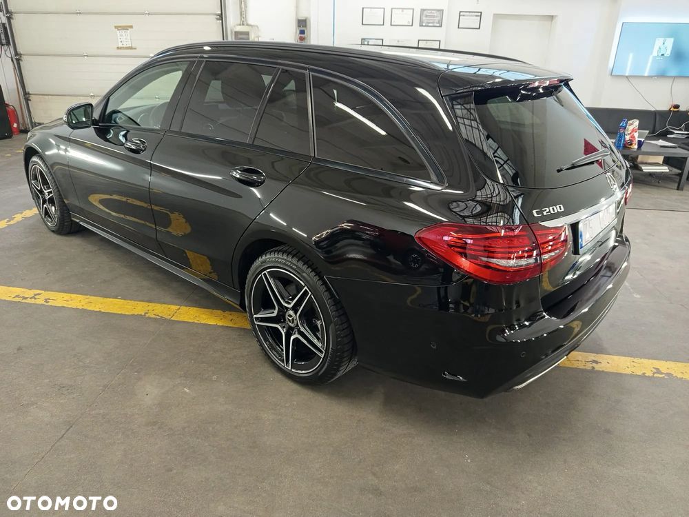 Mercedes-Benz Klasa C 200 4Matic 9G-TRONIC Night Edition - 5