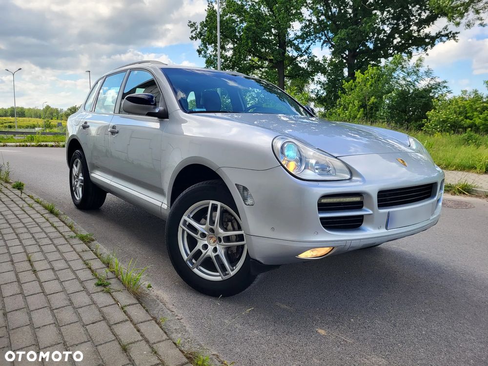 Porsche Cayenne - 3