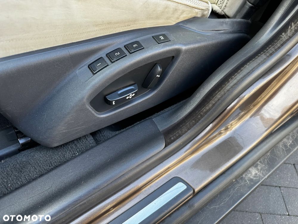 Volvo XC 70 - 14