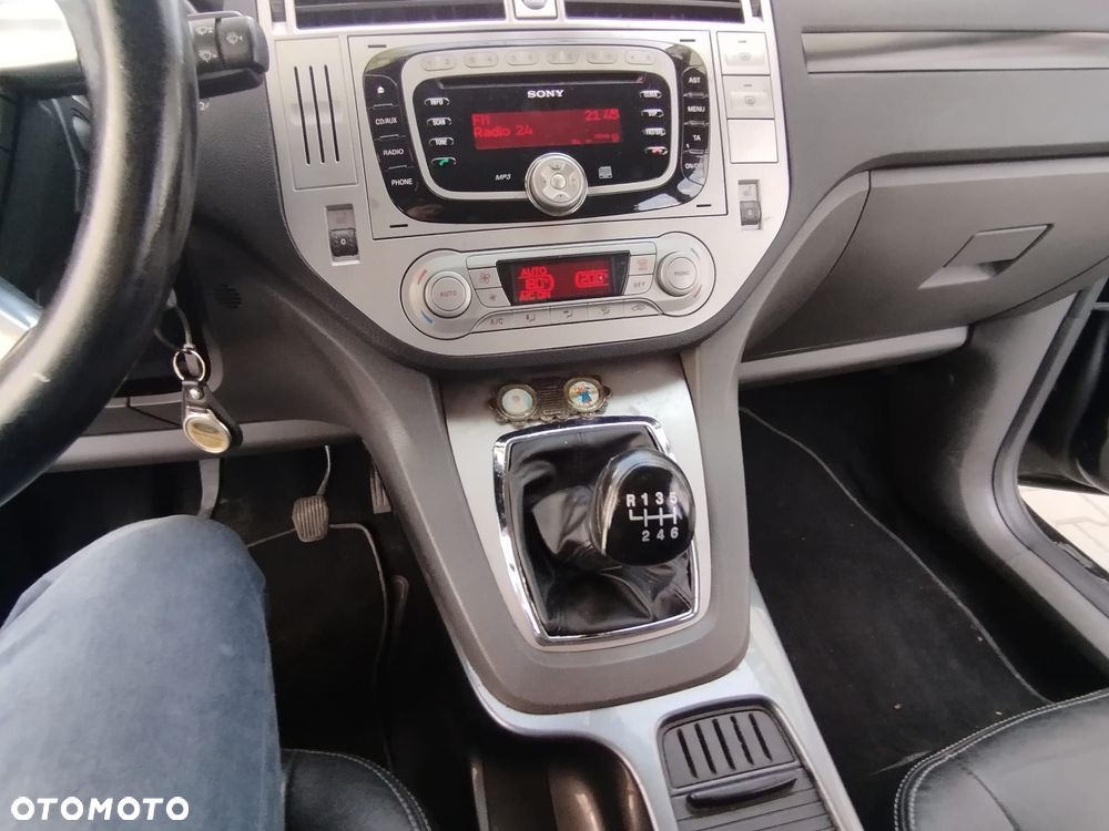 Ford Kuga 2.0 TDCi Titanium - 12