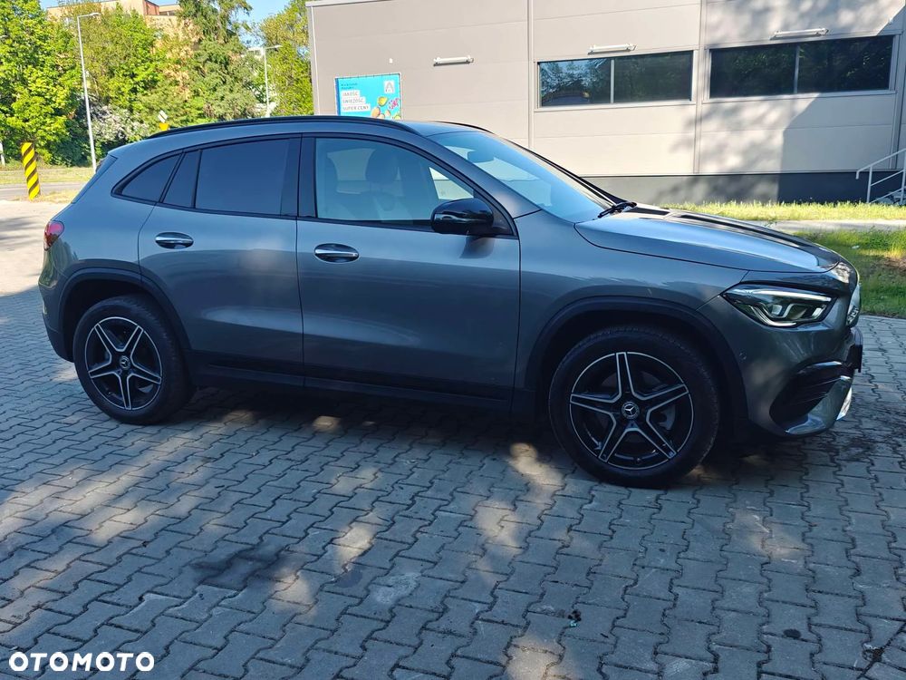 Mercedes-Benz GLA 250 4Matic 8G-DCT AMG Line - 11