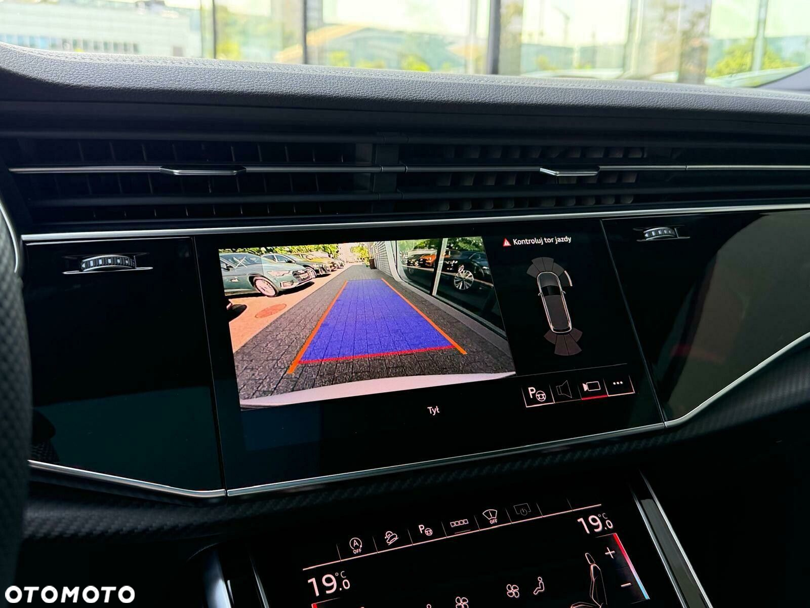 Audi Q7 - 35