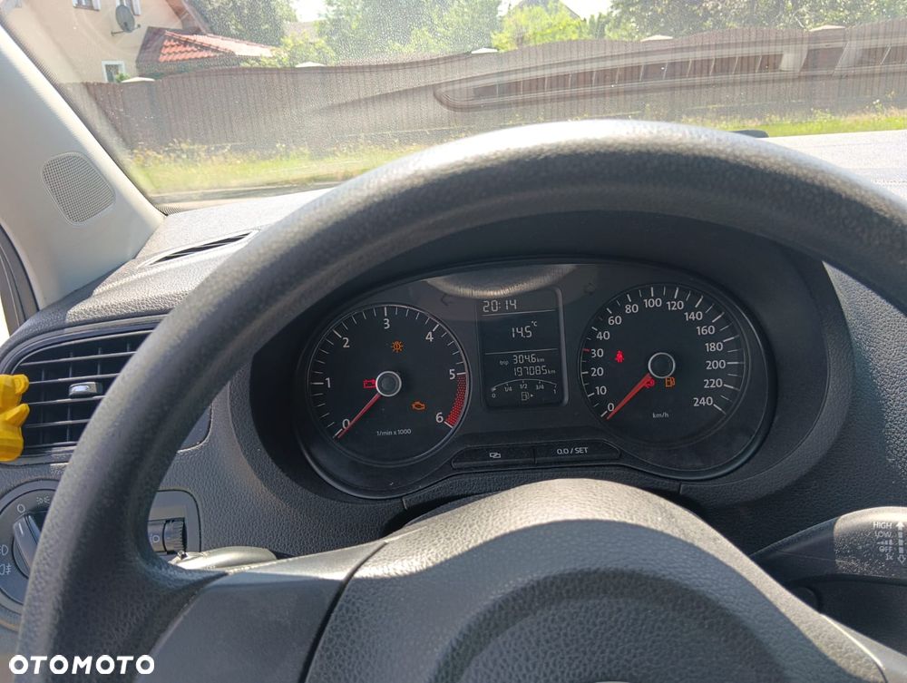 Volkswagen Polo 1.6 TDI Blue Motion Technology MATCH - 9
