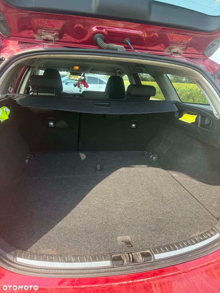 Toyota Auris Hybrid 135 Dynamic - 14