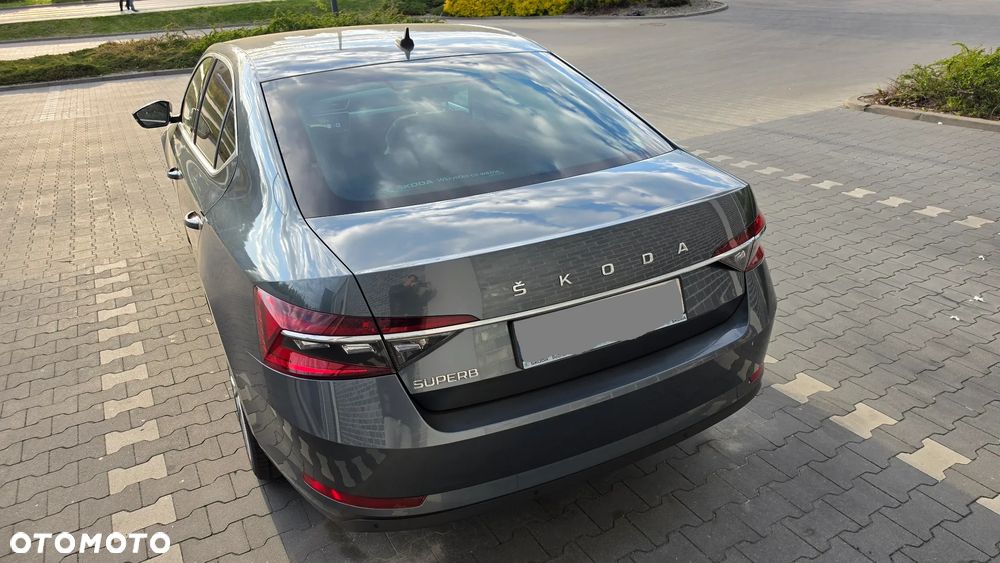 Skoda Superb 2.0 TDI SCR Ambition DSG - 7