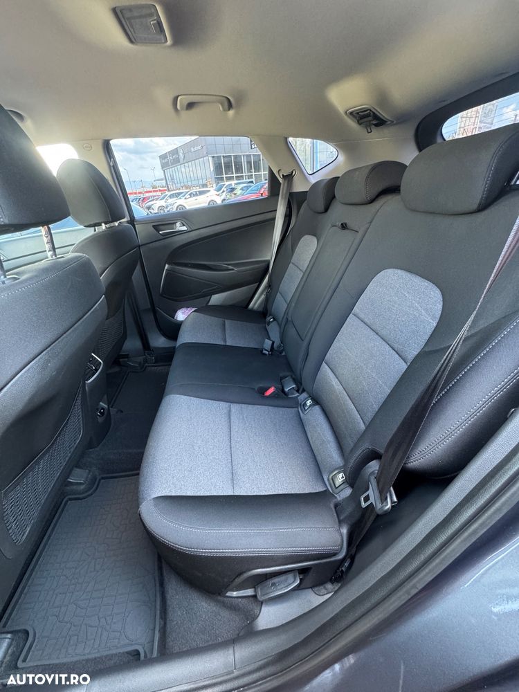 Hyundai Tucson 1.6 CRDi 4WD 6MT Style - 16