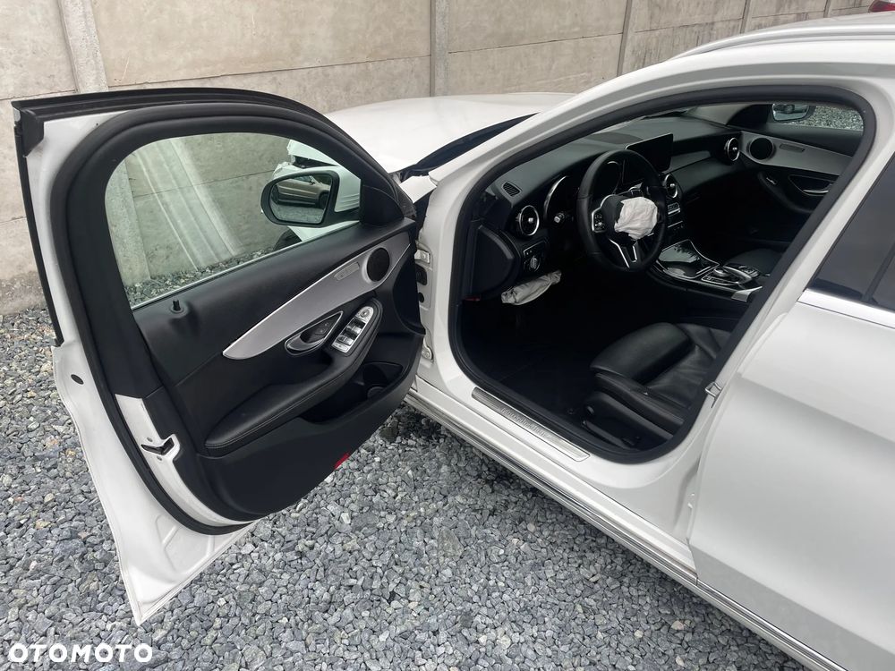 Mercedes-Benz Klasa C 300 d 4Matic 9G-TRONIC Avantgarde - 14