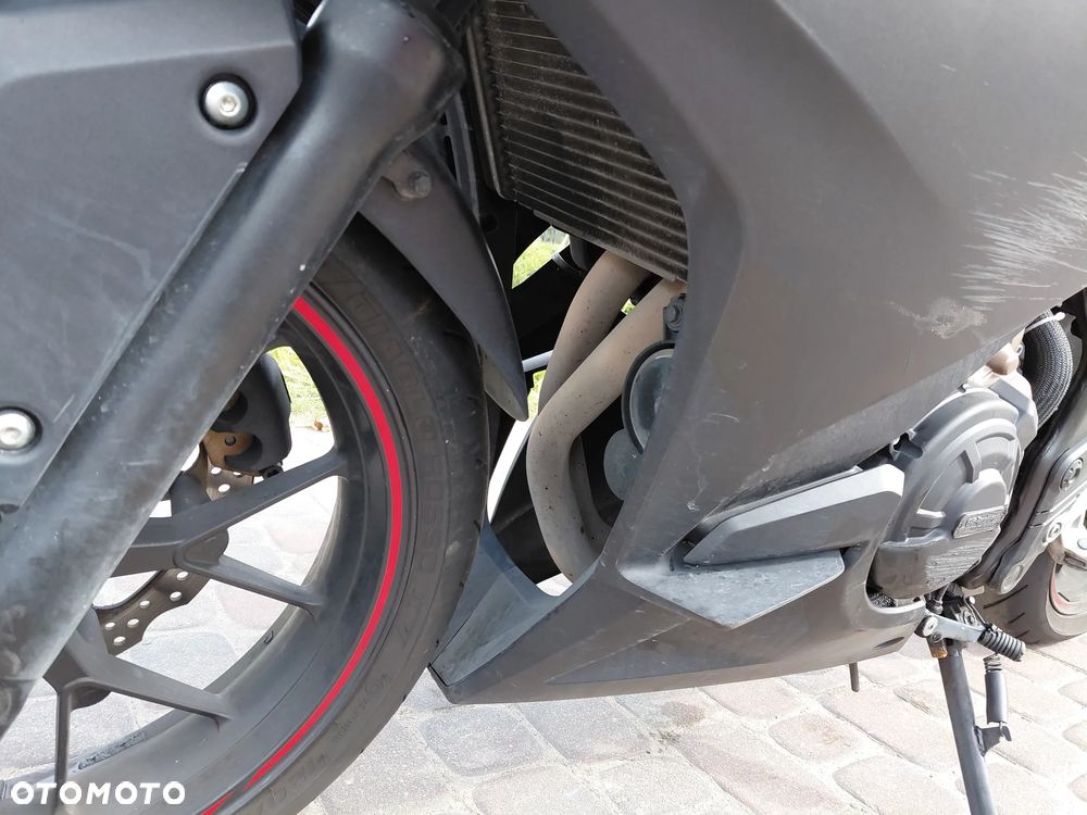 Honda CBR - 16