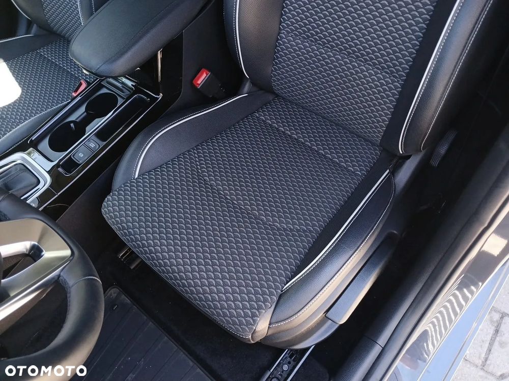 Kia Ceed 1.5 T-GDI Tribute DCT - 12