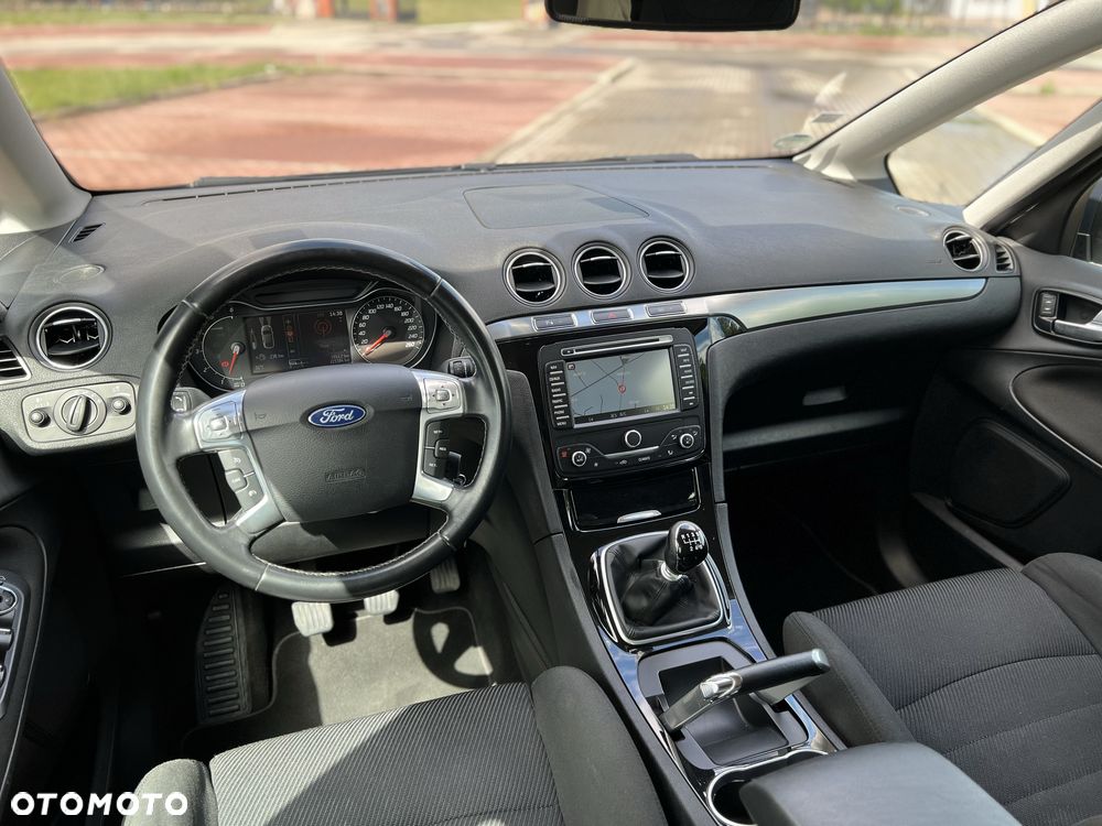 Ford S-Max - 7