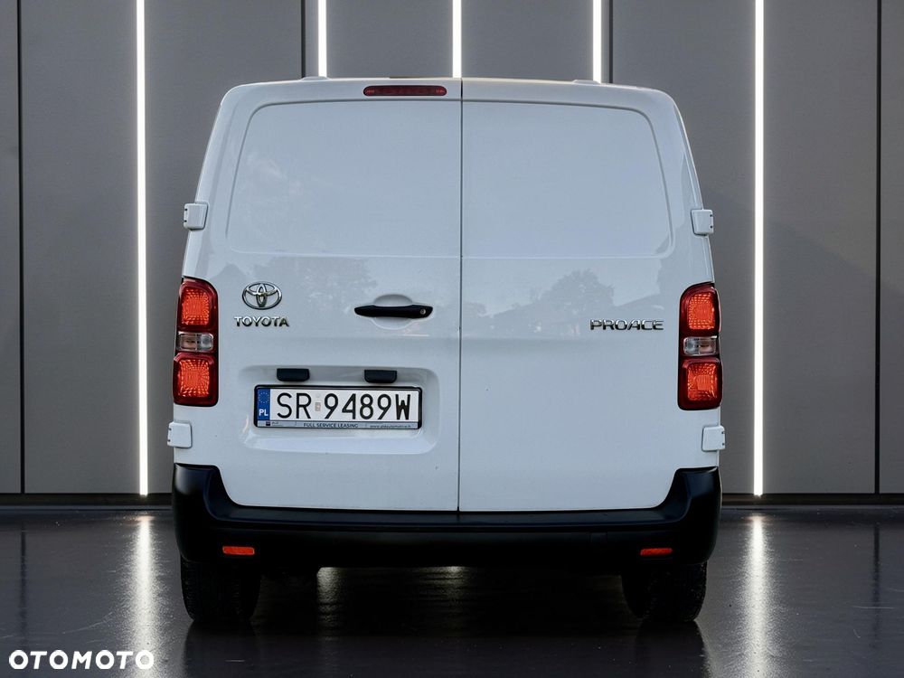 Toyota Proace - 9